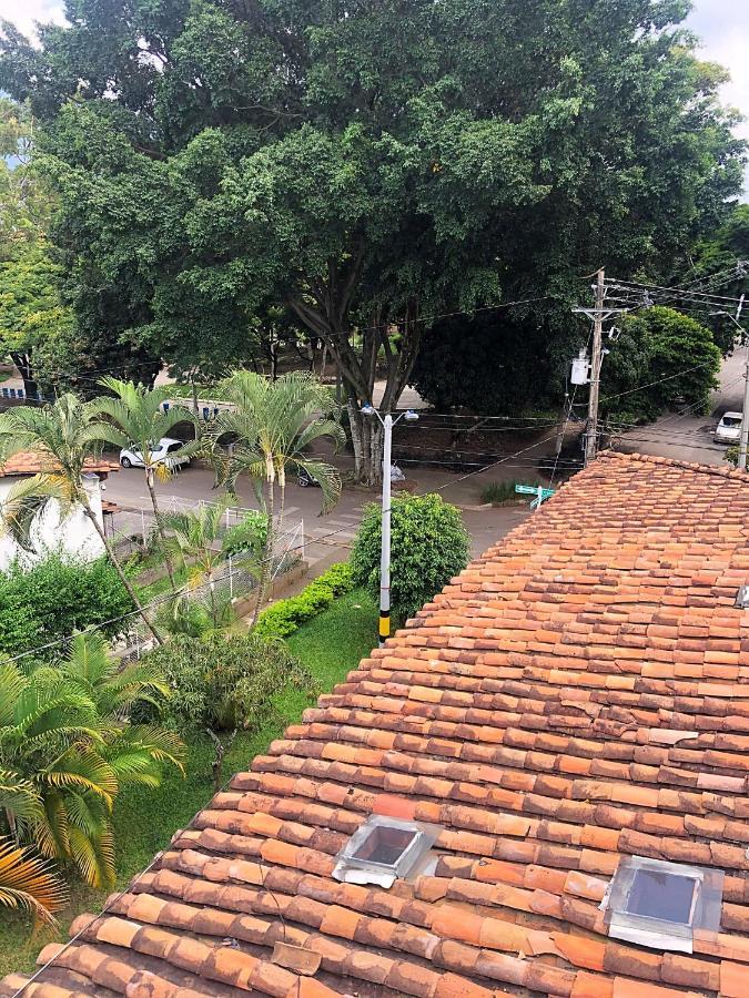 Casa Rosales Hotel Medellin Exterior photo